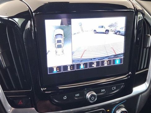 Used 2023 Chevrolet Traverse RS w/ LPO, Floor Liner Package image 6