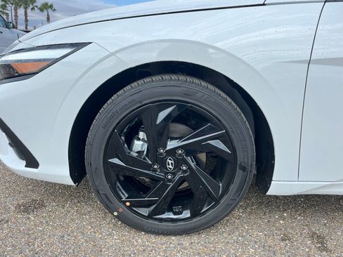New 2026 Hyundai Elantra Sport FWD image 7