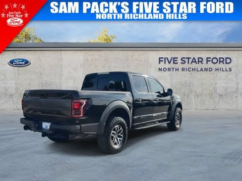 Used 2018 Ford F150 Raptor w/ Equipment Group 802A Luxury AWD/4WD image 9