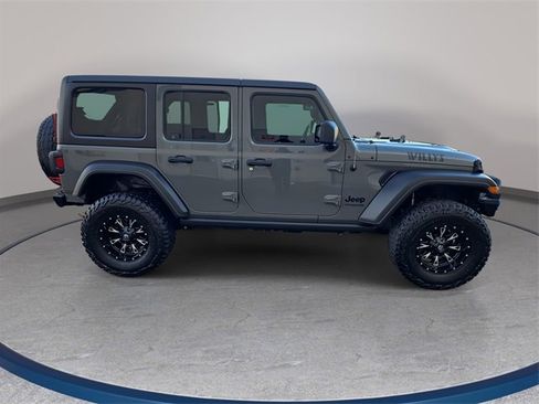 Used 2021 Jeep Wrangler Unlimited Willys image 5
