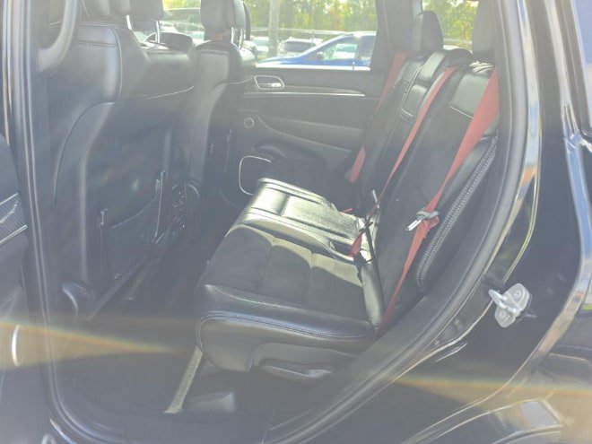 Used 2019 Jeep Grand Cherokee SRT AWD/4WD image 15