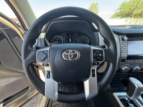 Used 2019 Toyota Tundra SR5 w/ SR5 Convenience Package RWD image 27
