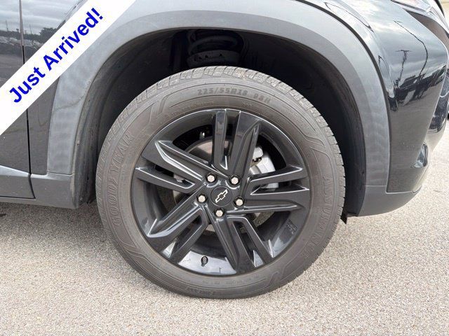 Used 2024 Chevrolet Trax ACTIV w/ Driver Confidence Package FWD image 18