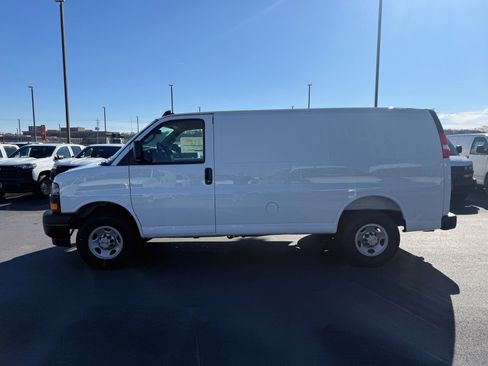 New 2025 Chevrolet Express 2500 w/ Driver Convenience Package image 6