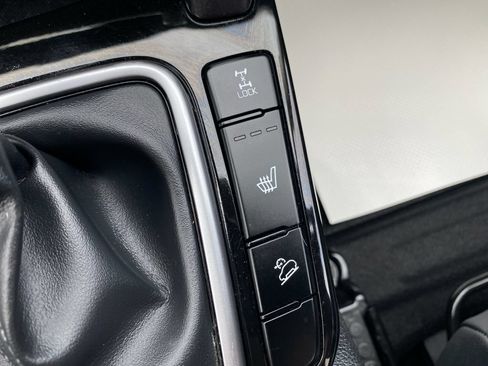 Certified 2024 Kia Seltos S AWD/4WD image 38