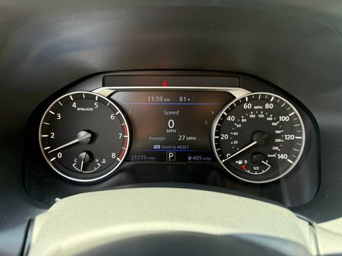 Used 2025 Nissan Altima 2.5 SV image 4