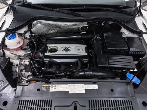 Used 2013 Volkswagen Tiguan SEL image 9
