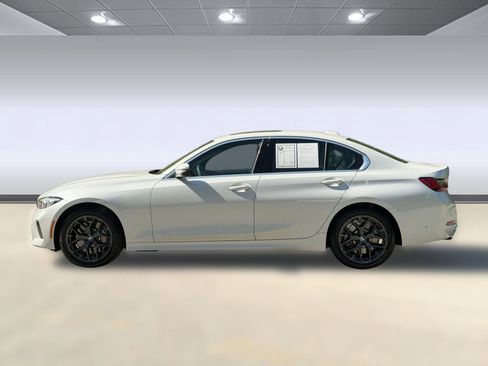 Used 2025 BMW 330i Sedan RWD image 2