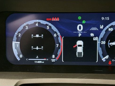 Used 2024 Toyota Tacoma TRD Sport image 12