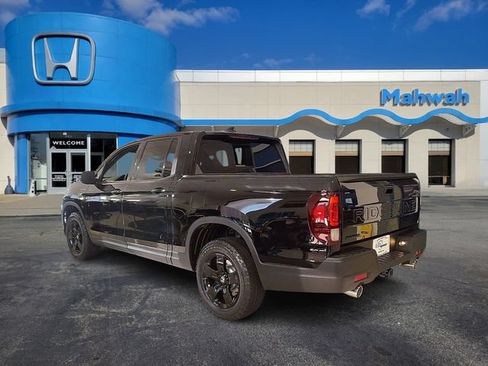 New 2026 Honda Ridgeline Black Edition image 4