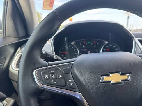 Used 2024 Chevrolet Equinox LT AWD/4WD image 12