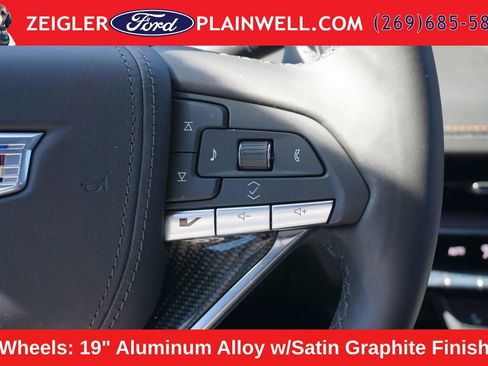 Used 2025 Cadillac CT5 V AWD/4WD image 24