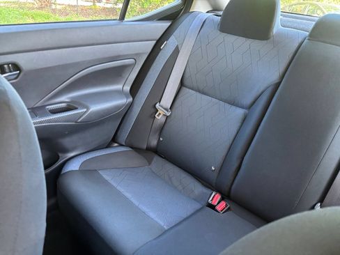 Used 2025 Nissan Versa SV FWD image 34