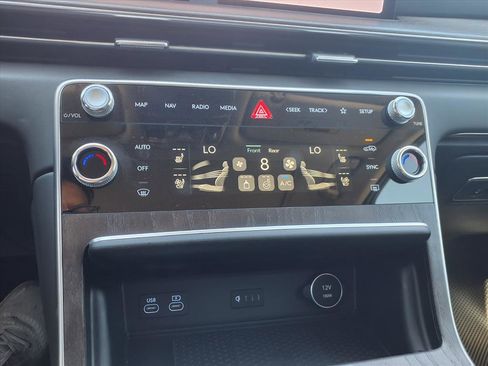 Certified 2026 Genesis GV80 2.5T Advanced image 25