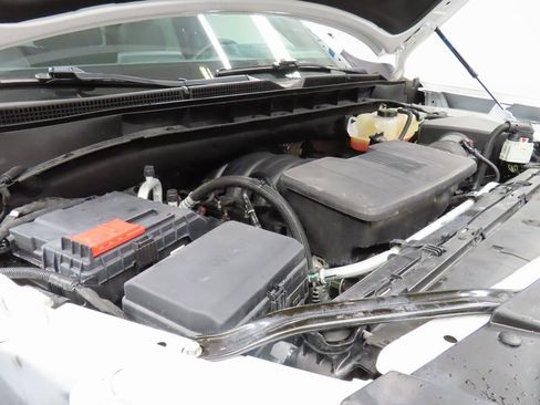 Used 2024 GMC Yukon AT4 image 29