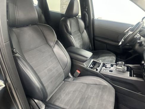 Used 2024 Mitsubishi Outlander SE image 26