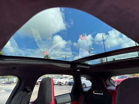 Used 2022 Jaguar F-PACE SVR image 13