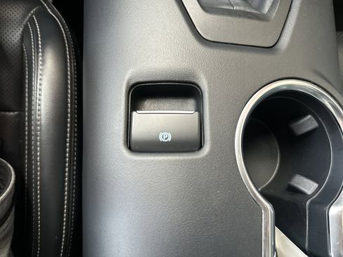 Used 2024 Ford Mustang Premium image 23