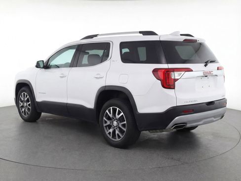 Used 2023 GMC Acadia SLT image 6