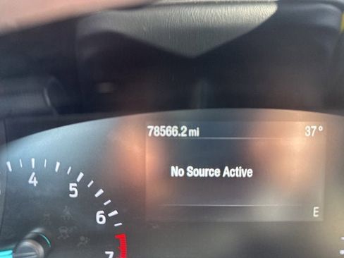 Used 2023 Ford Explorer 4WD image 15