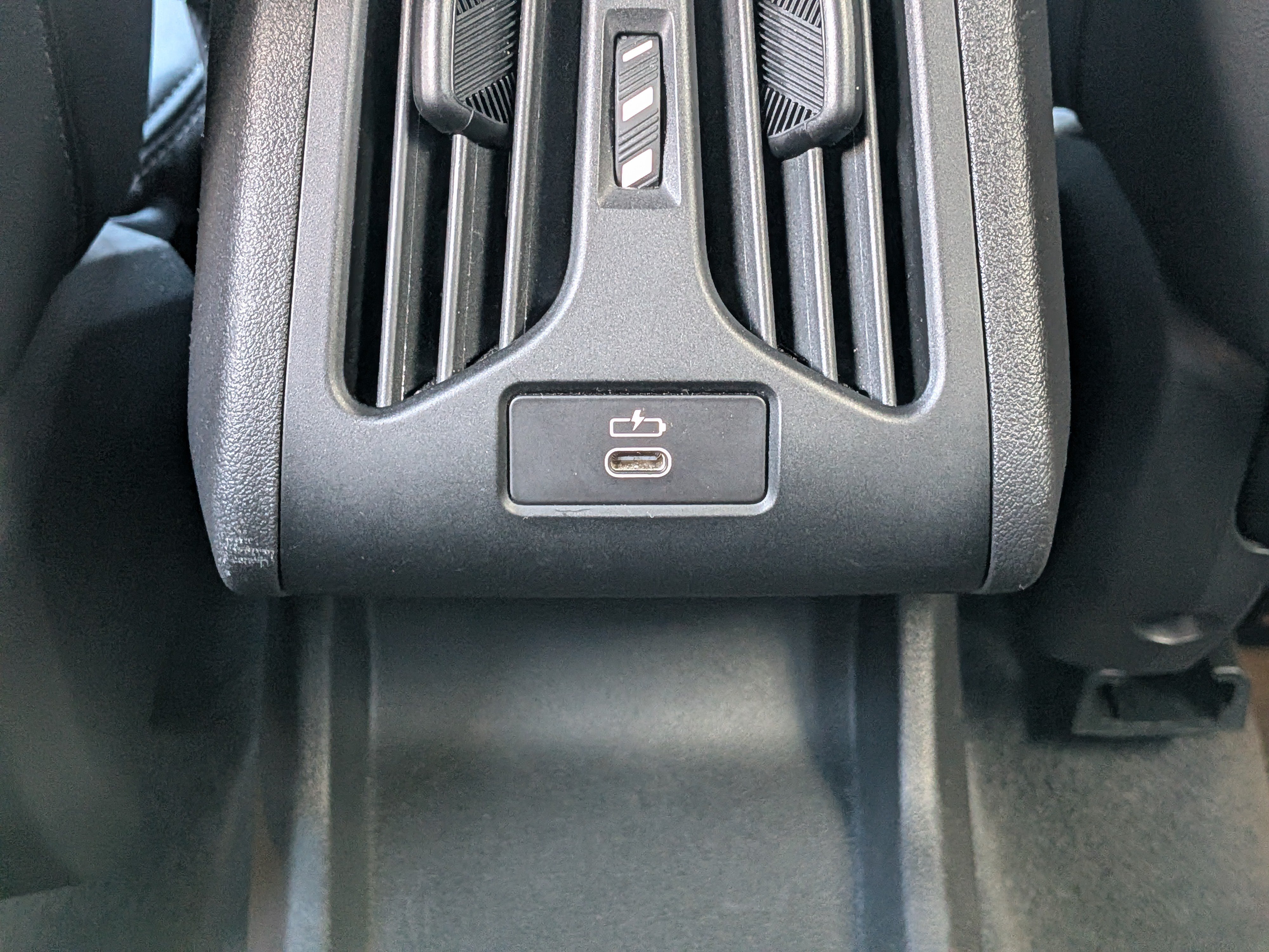 Used 2026 BMW X1 xDrive28i AWD/4WD image 16