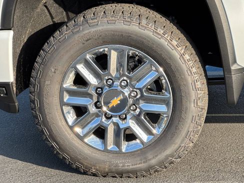 New 2026 Chevrolet Silverado 2500 High Country w/ Technology Package image 24