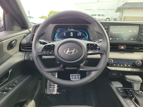 New 2026 Hyundai Elantra SEL Sport Premium FWD image 8