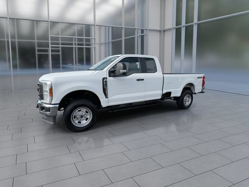 Used 2025 Ford F350 XL w/ XL Chrome Package AWD/4WD image 4