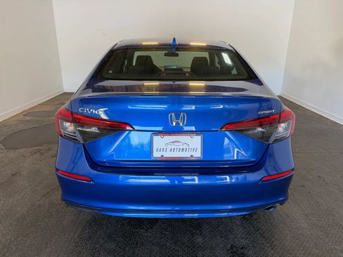 Used 2022 Honda Civic Sport image 6