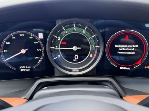 Certified 2023 Porsche 911 Targa 4S AWD/4WD image 33
