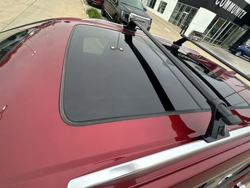 Certified 2020 Chevrolet Blazer Premier w/ Driver Confidence II Package image 18