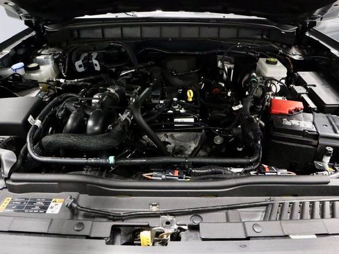 Certified 2024 Ford Bronco Black Diamond image 14