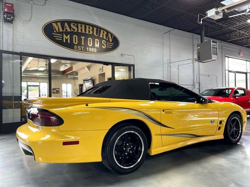 Used 2002 Pontiac Firebird Trans Am image 10