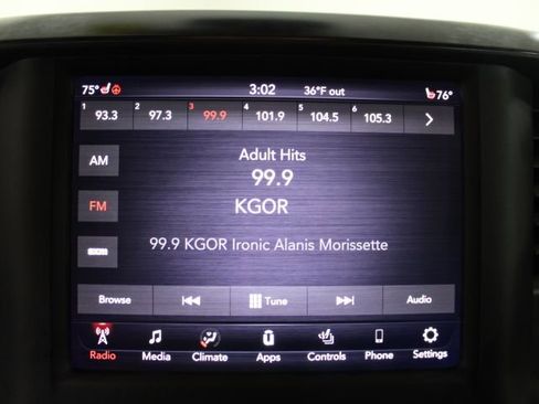 Used 2019 RAM 1500 Big Horn image 3