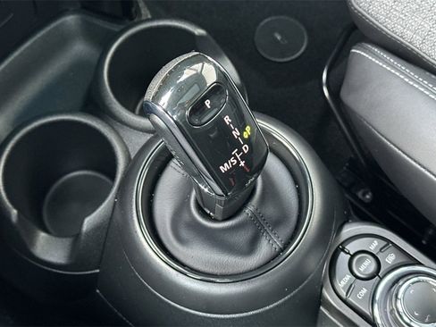 Used 2023 MINI Cooper S w/ Signature Upholstery Package image 20