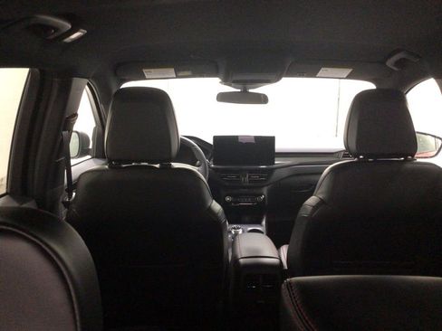 New 2025 Ford Escape ST-Line w/ Tech Pack #1 image 39