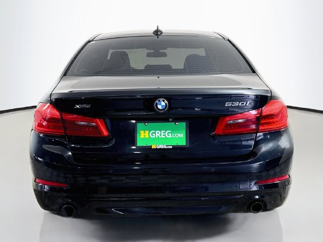 Used 2019 BMW 530i xDrive AWD/4WD image 8