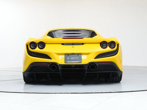 Certified 2022 Ferrari F8 Tributo image 8