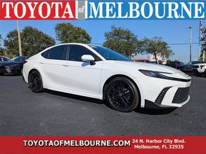 Used 2025 Toyota Camry SE