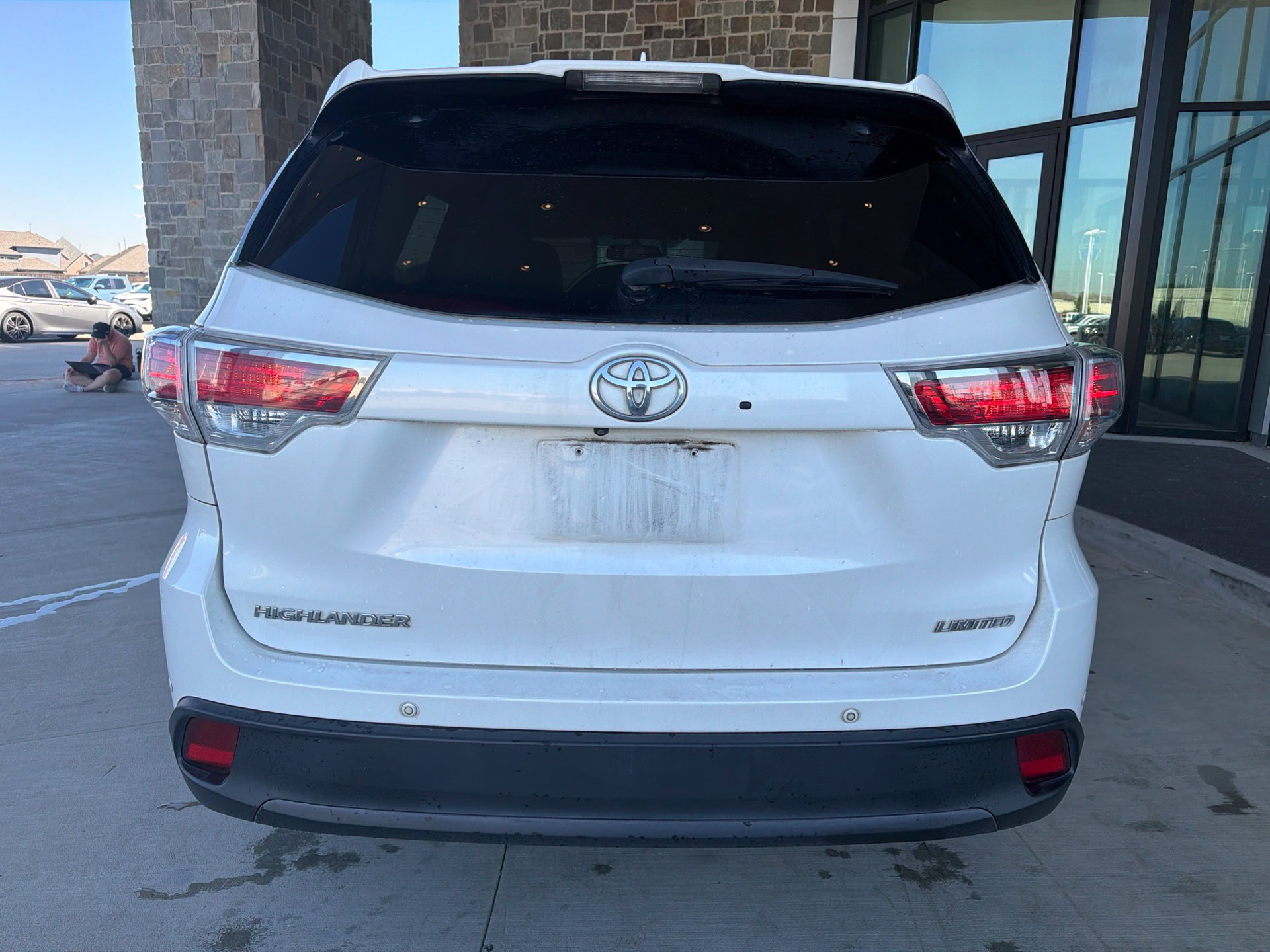 Used 2015 Toyota Highlander Limited FWD image 4