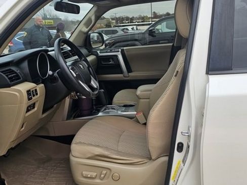 Used 2012 Toyota 4Runner Limited image 3