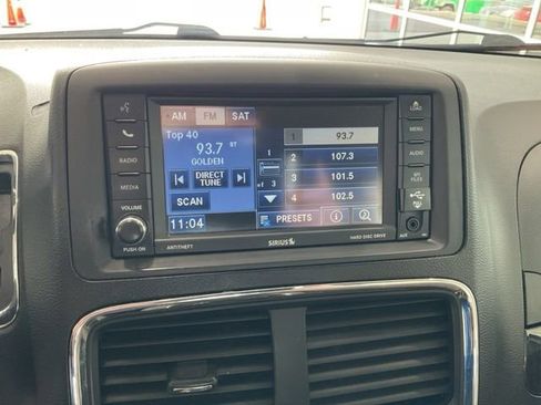 Used 2012 Dodge Grand Caravan SXT w/ Entertainment Group 1 image 15