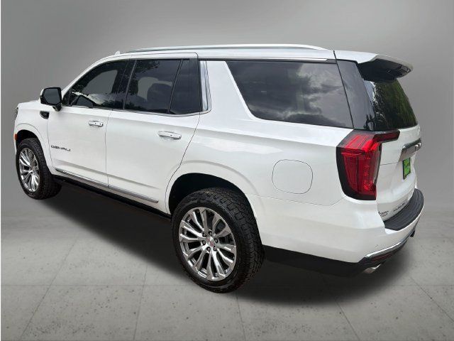 Used 2021 GMC Yukon Denali w/ Denali Premium Package AWD/4WD image 3