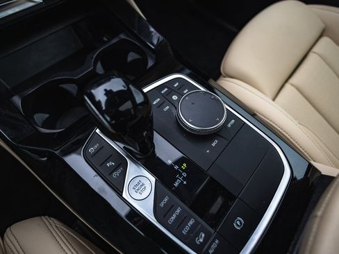 Used 2022 BMW X3 xDrive30i w/ Convenience Package image 18