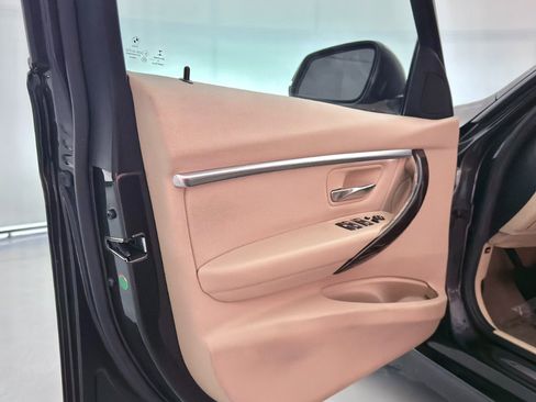 Used 2016 BMW 328i xDrive Sedan image 16