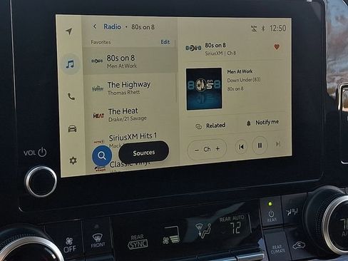 Used 2024 Toyota Highlander LE image 16