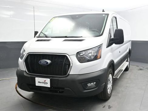 Used 2025 Ford Transit 250 Low Roof w/ Exterior Upgrade Package RWD image 2
