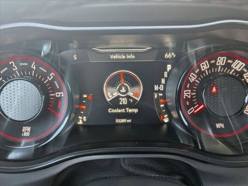 Used 2022 Dodge Challenger GT w/ Blacktop Package RWD image 11