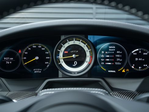 Certified 2023 Porsche 911 GT3 RWD image 30