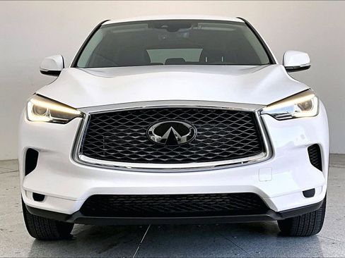 Certified 2025 INFINITI QX50 Pure image 5